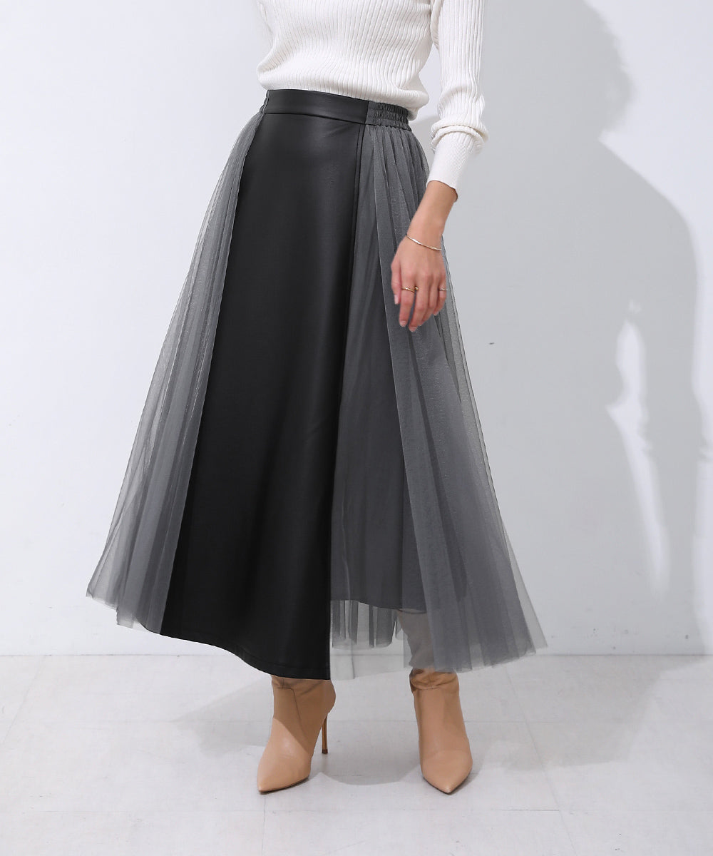 レザードッキングフレアスカート