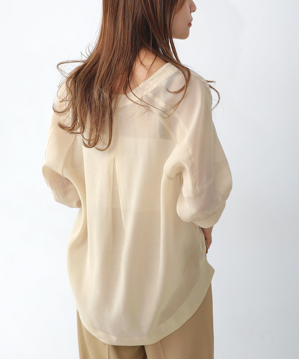BouJeloud Vネックカラーブラウス