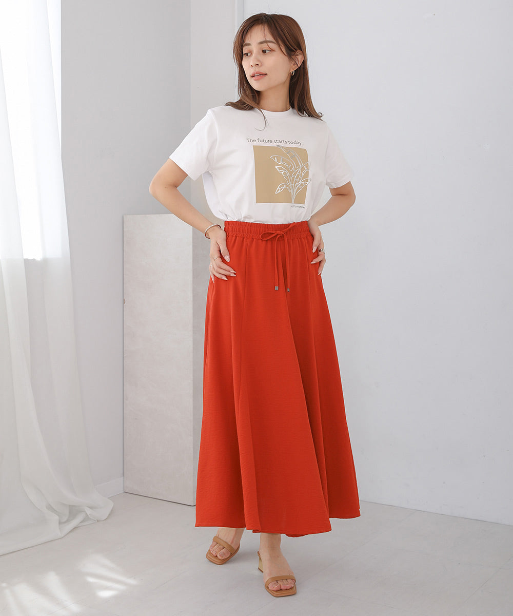 BouJeloud 発泡箔リーフプリントTシャツ