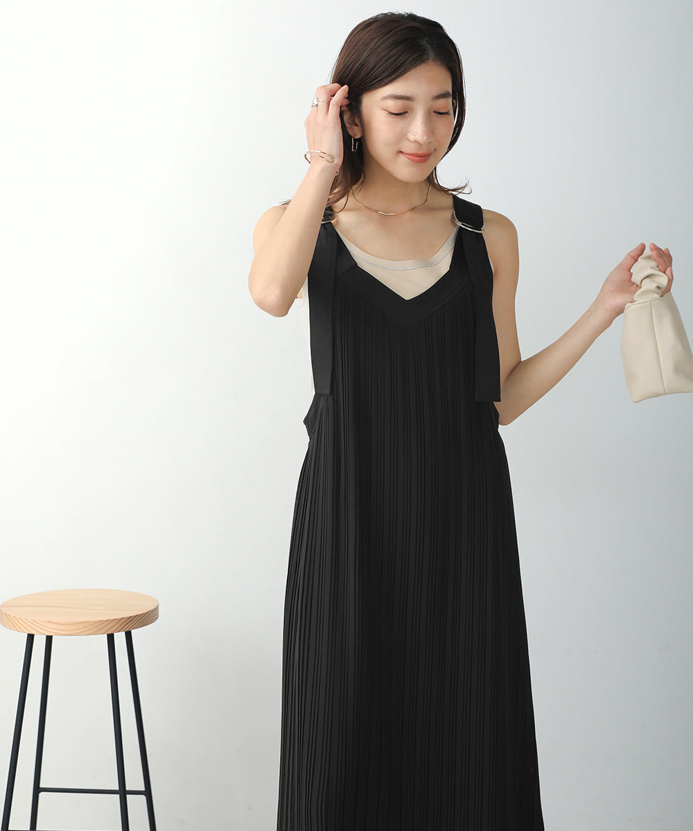 BouJeloud 丸編みフライスラメ刺繍タンク