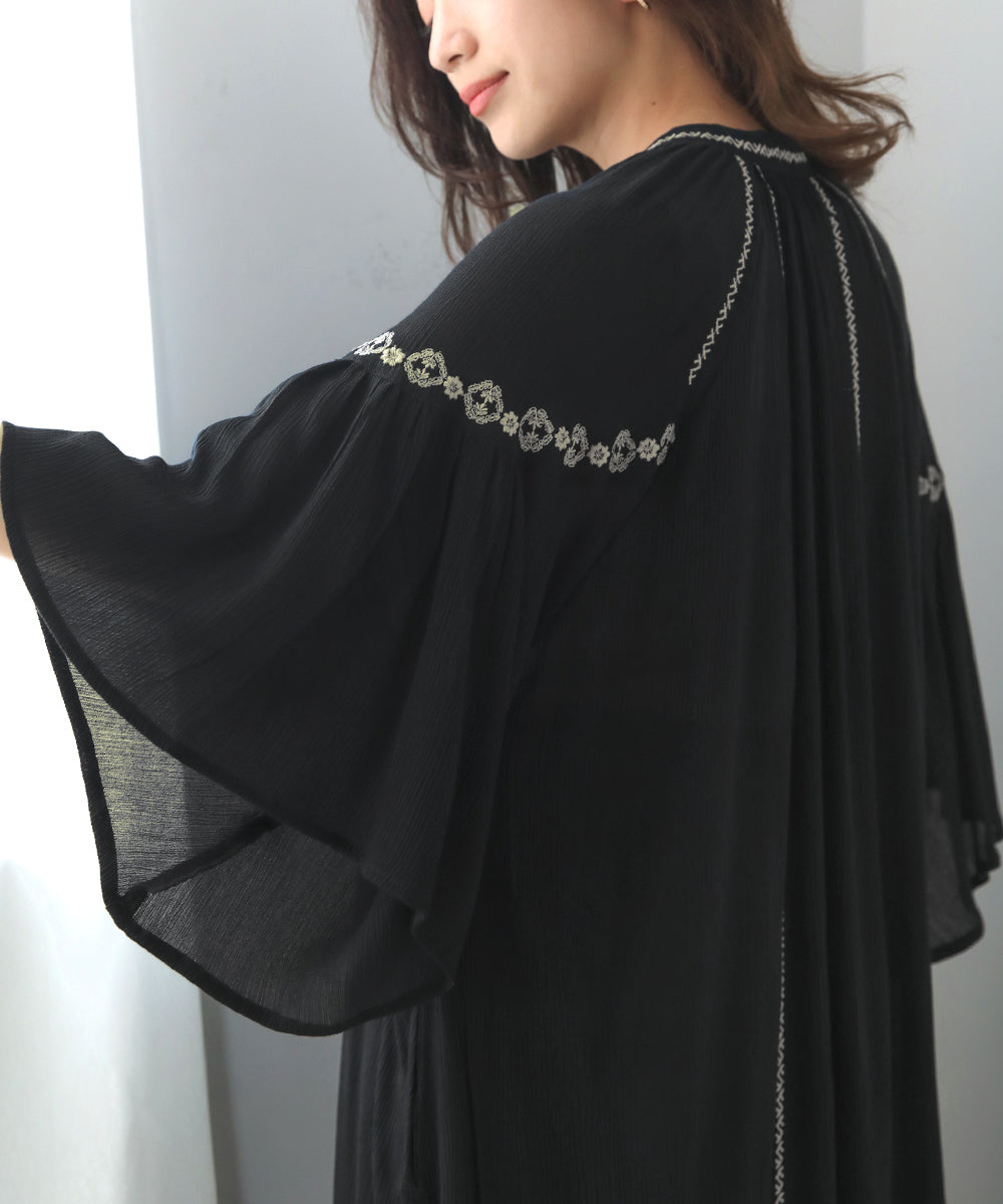 BouJeloud レーヨンクレープ刺繍ワンピース