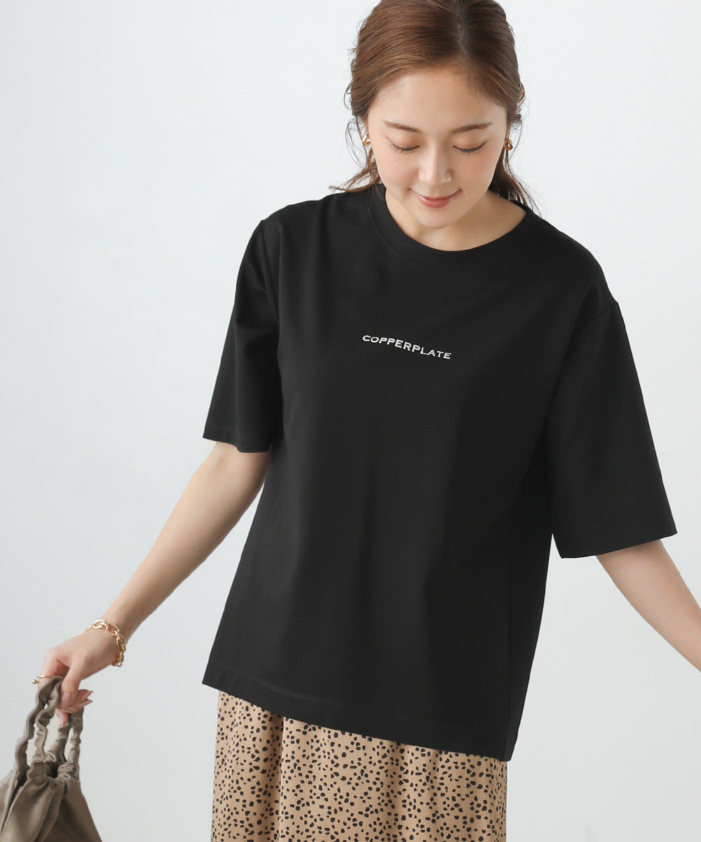 5分袖シンプルロゴT