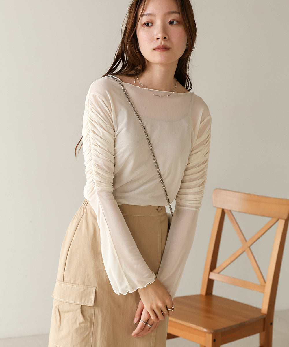 チュールギャザーフレアースリーブトップス