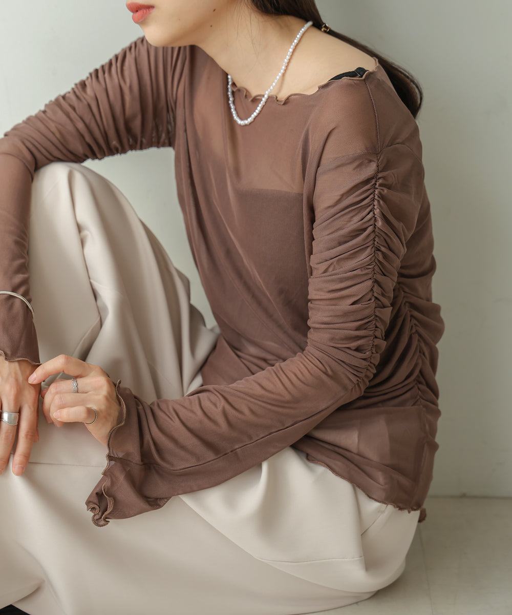 チュールギャザーフレアースリーブトップス