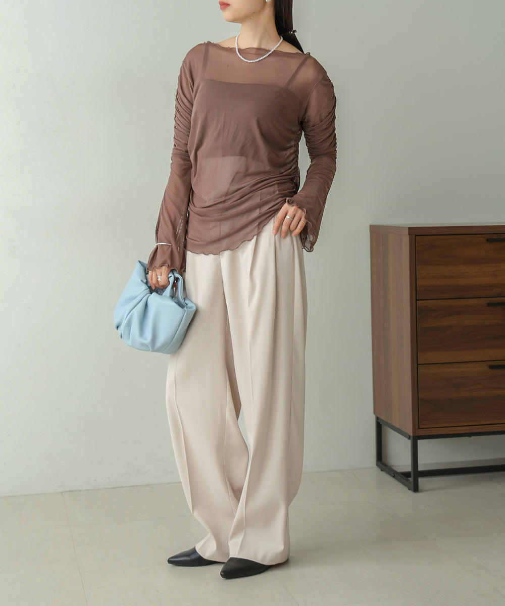 チュールギャザーフレアースリーブトップス