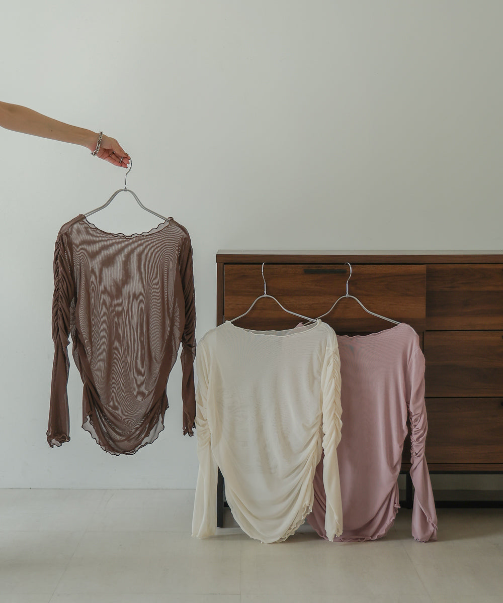 チュールギャザーフレアースリーブトップス