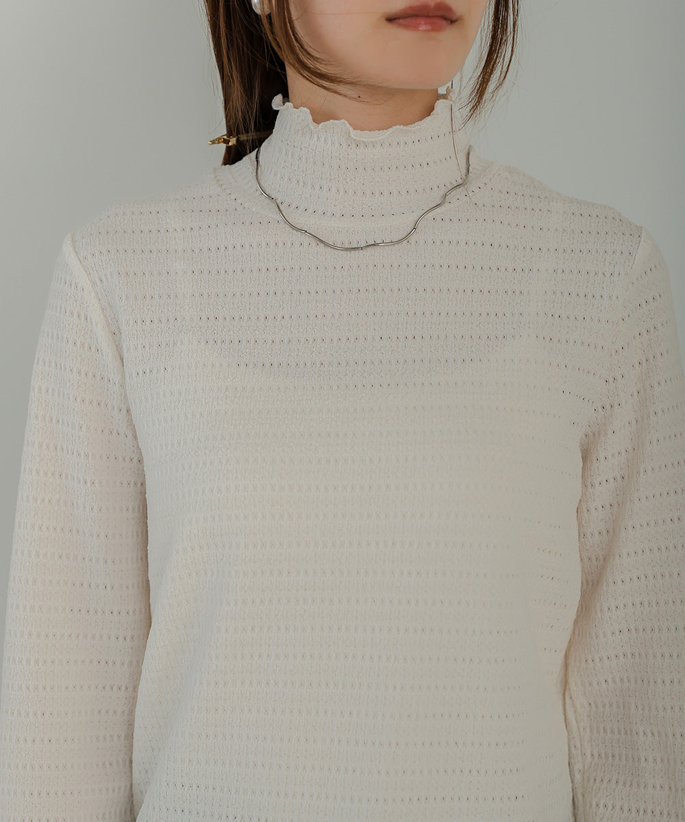 Bab ハイネック指ぬき刺繍カットソー