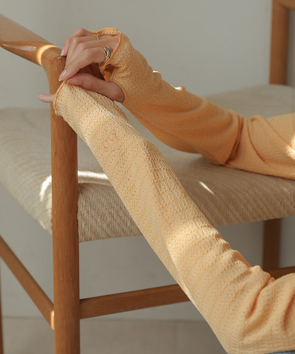 Bab ハイネック指ぬき刺繍カットソー