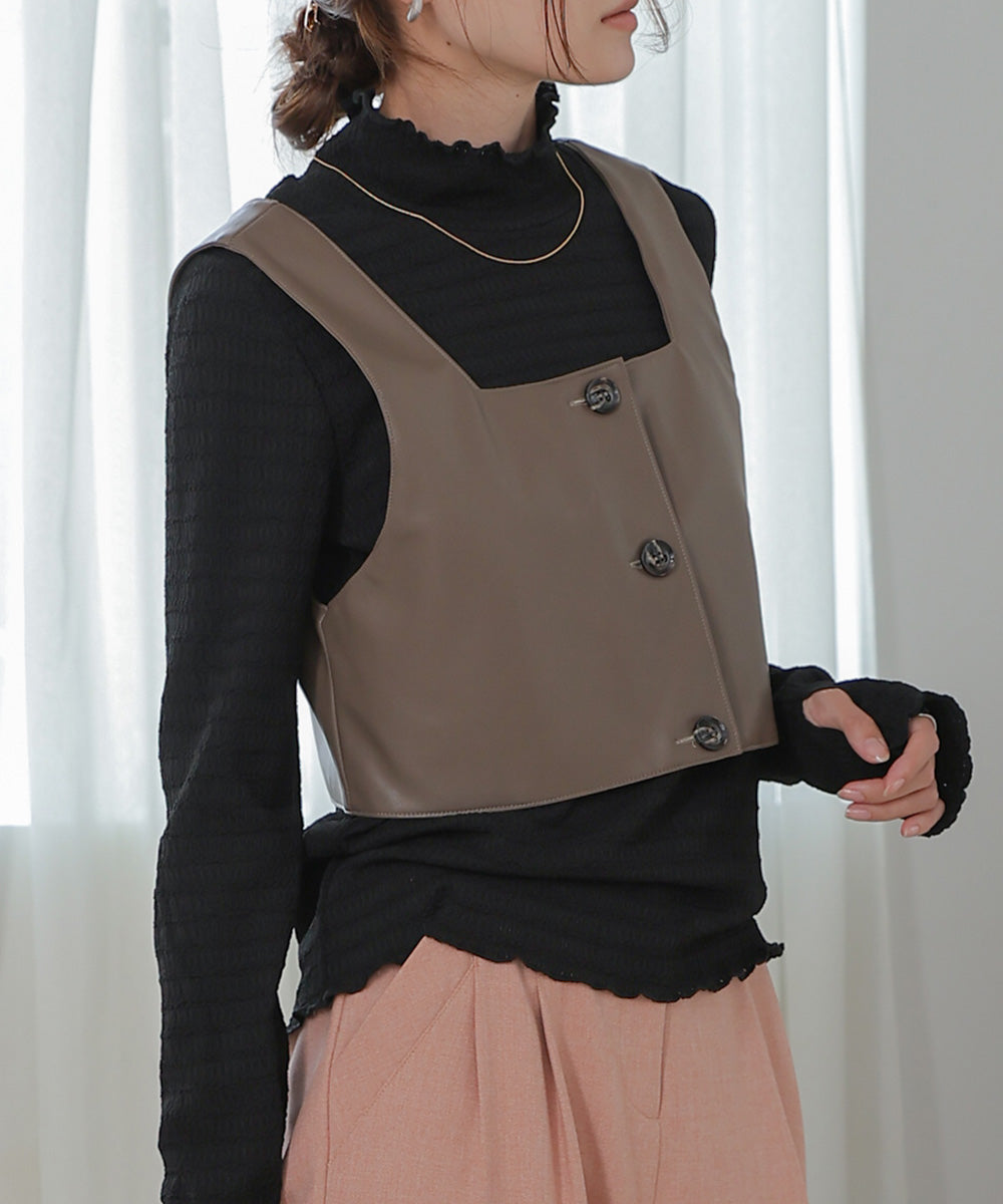 Bab ハイネック指ぬき刺繍カットソー