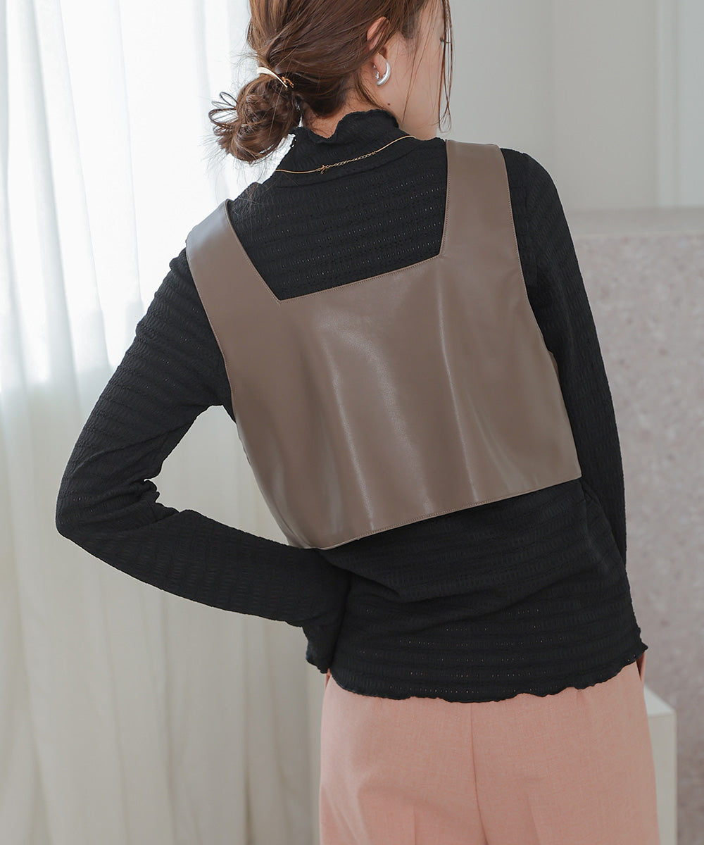 Bab ハイネック指ぬき刺繍カットソー