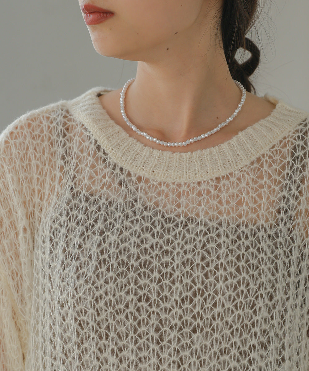 透かし編みニットトップス