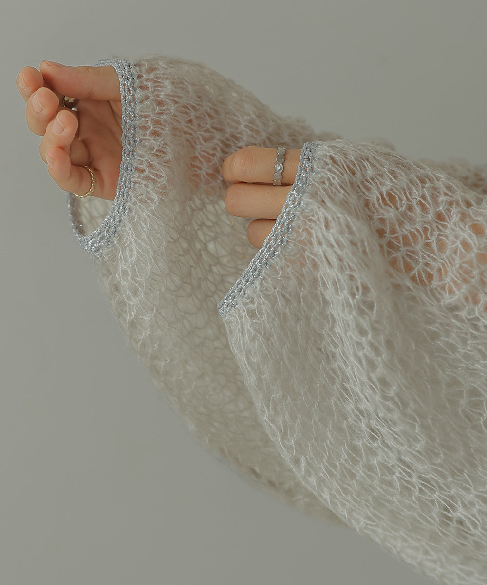 透かし編みニットトップス