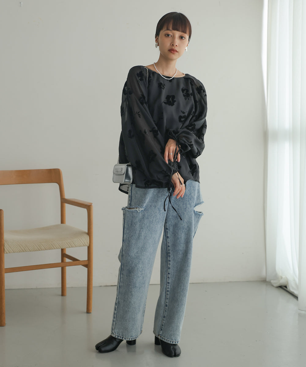 Bab シアーフロッキーフラワーブラウス