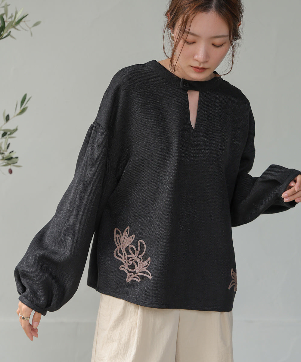 Bab 前後2WAY刺繍ブラウス