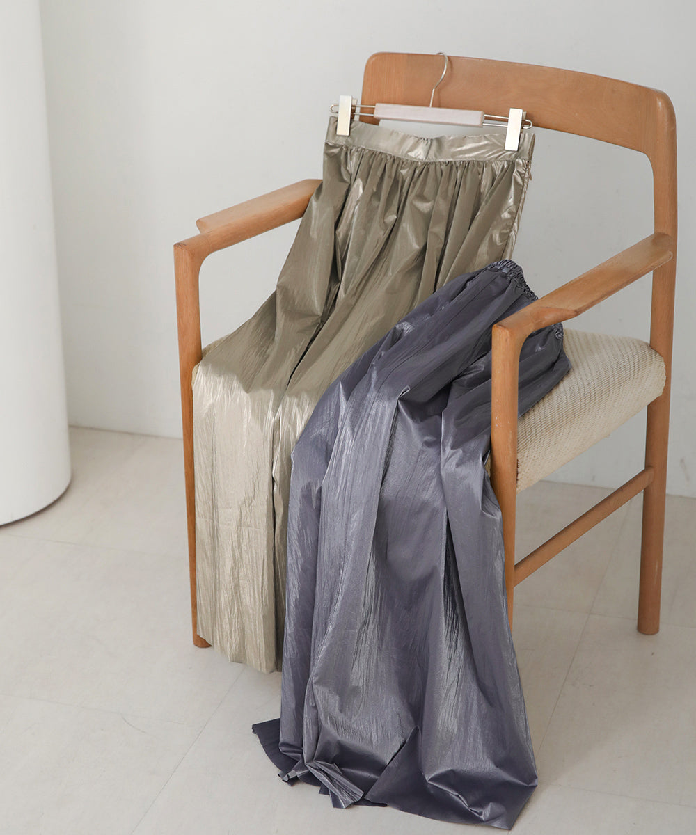 シャイニーフレアスカート