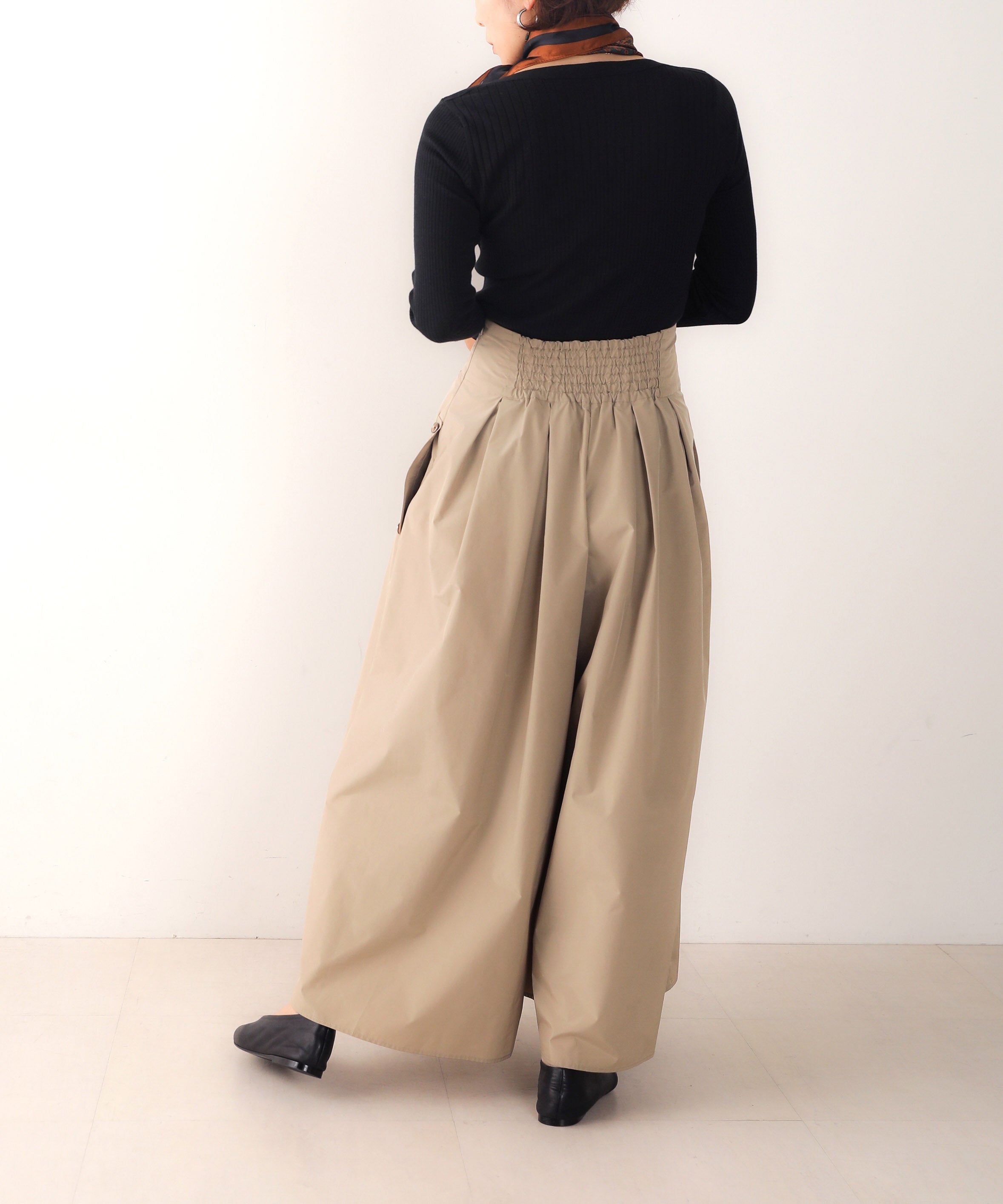 タフタワイドパンツ