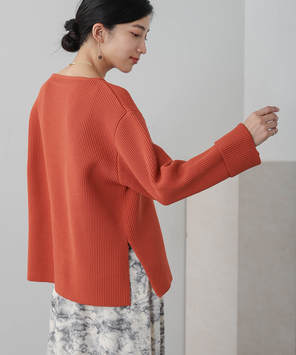 軽量ワイドスリーブニット