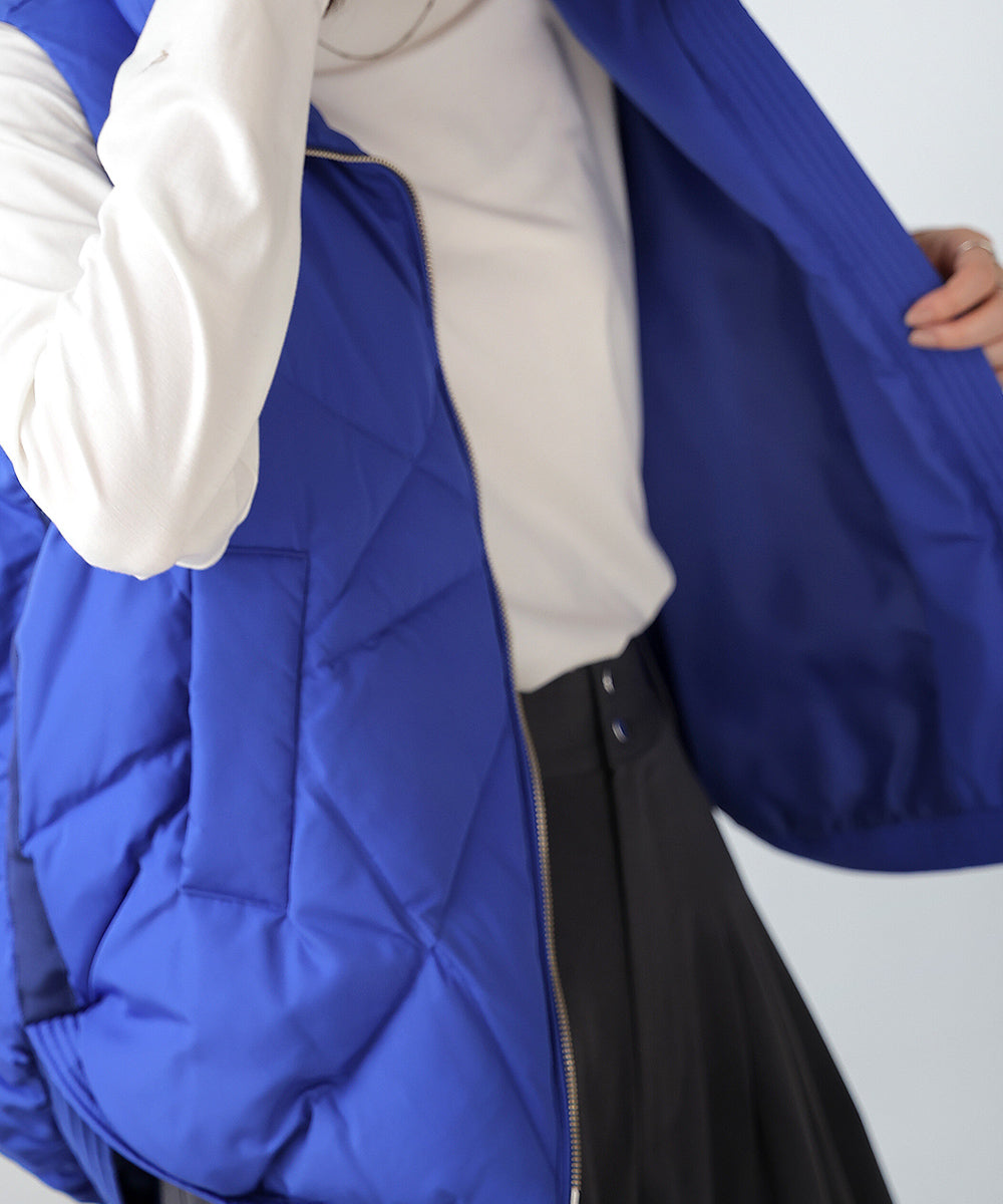 サイドギャザーダウンベスト