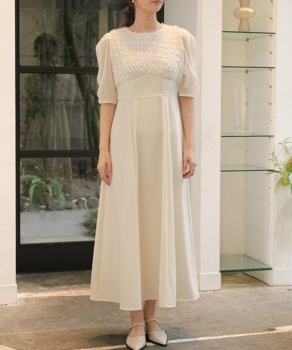 【オケージョンドレス/結婚式/2サイズ展開/SET ITEM/インナー付き/裏地付き】シャギー切替フレアーラインワンピース