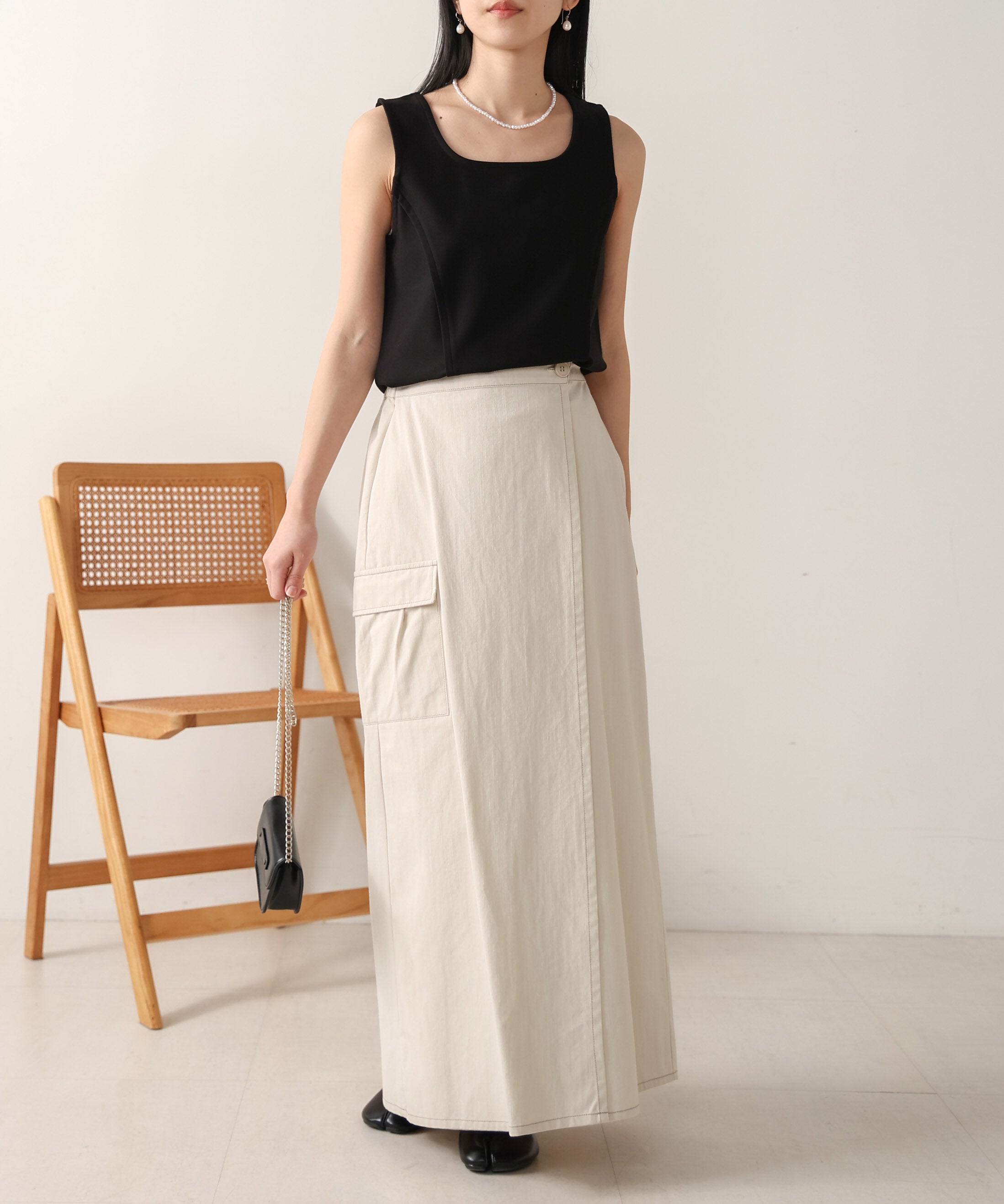 【S・M 展開】スクエアネックタックデザインタンクトップ