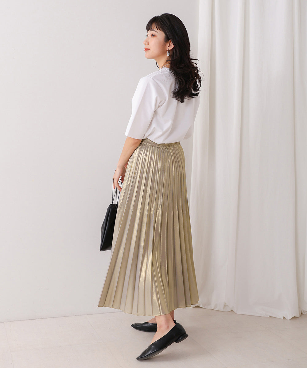 チンツ加工プリーツスカート