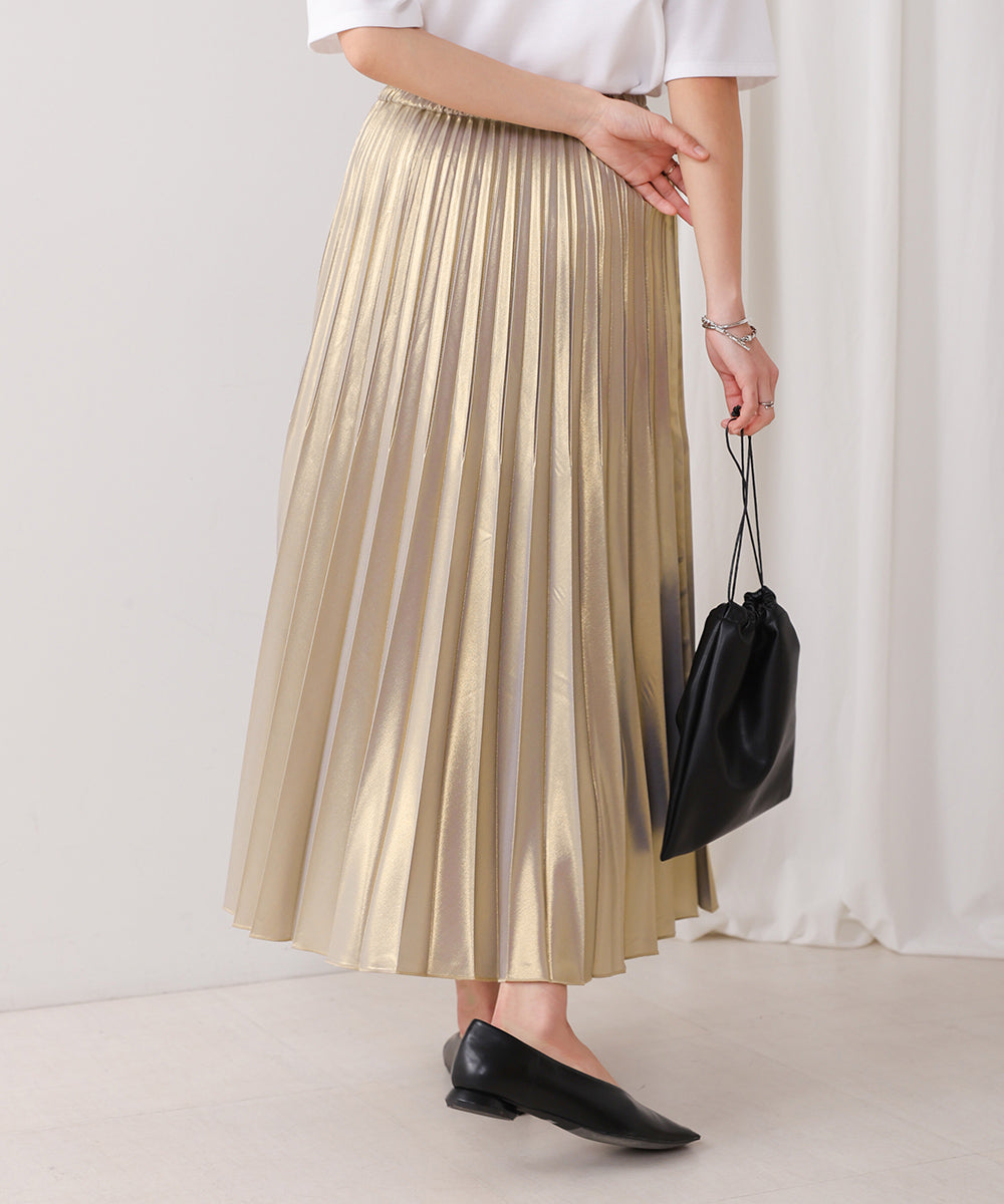 チンツ加工プリーツスカート