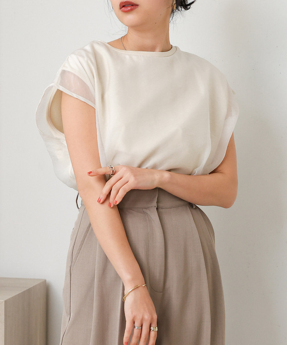 シアーレイヤードノースリーブトップス