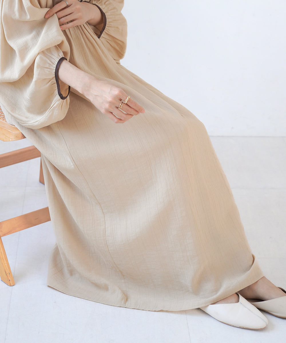 【低身長向けサイズあり】袖ボリュームパイピングワンピース