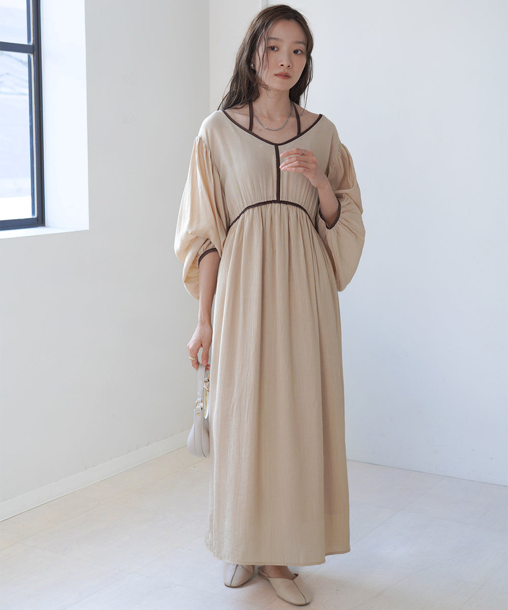 【低身長向けサイズあり】袖ボリュームパイピングワンピース