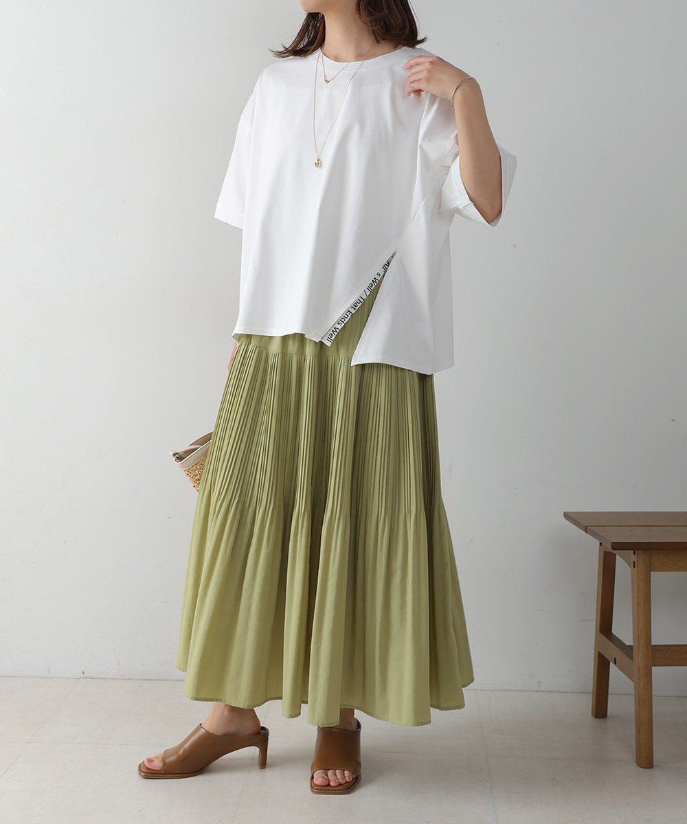 ロゴテープカットソー