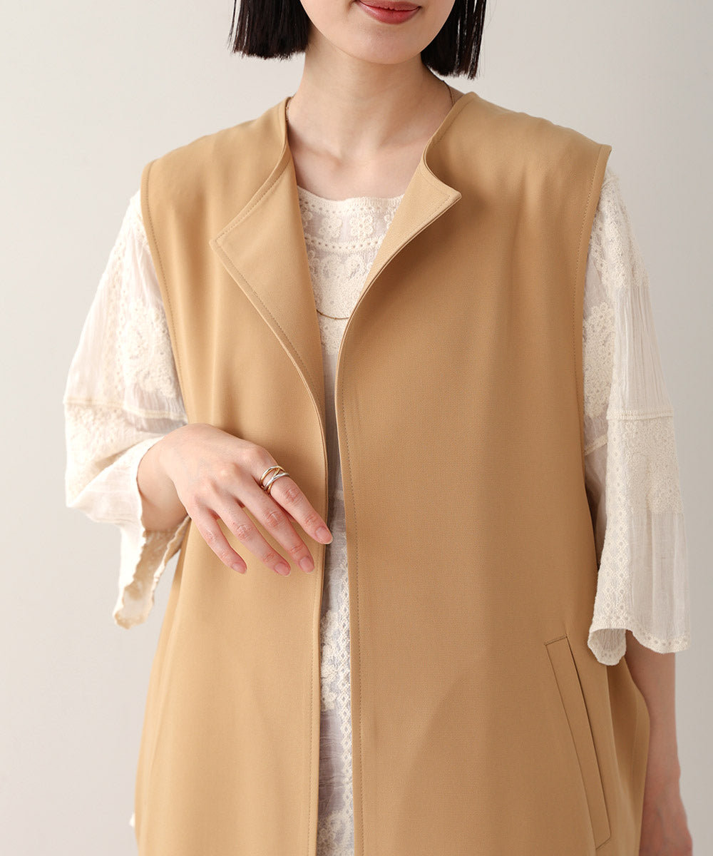 【WEB限定】BACKベルトボタン付きシンプルジレ