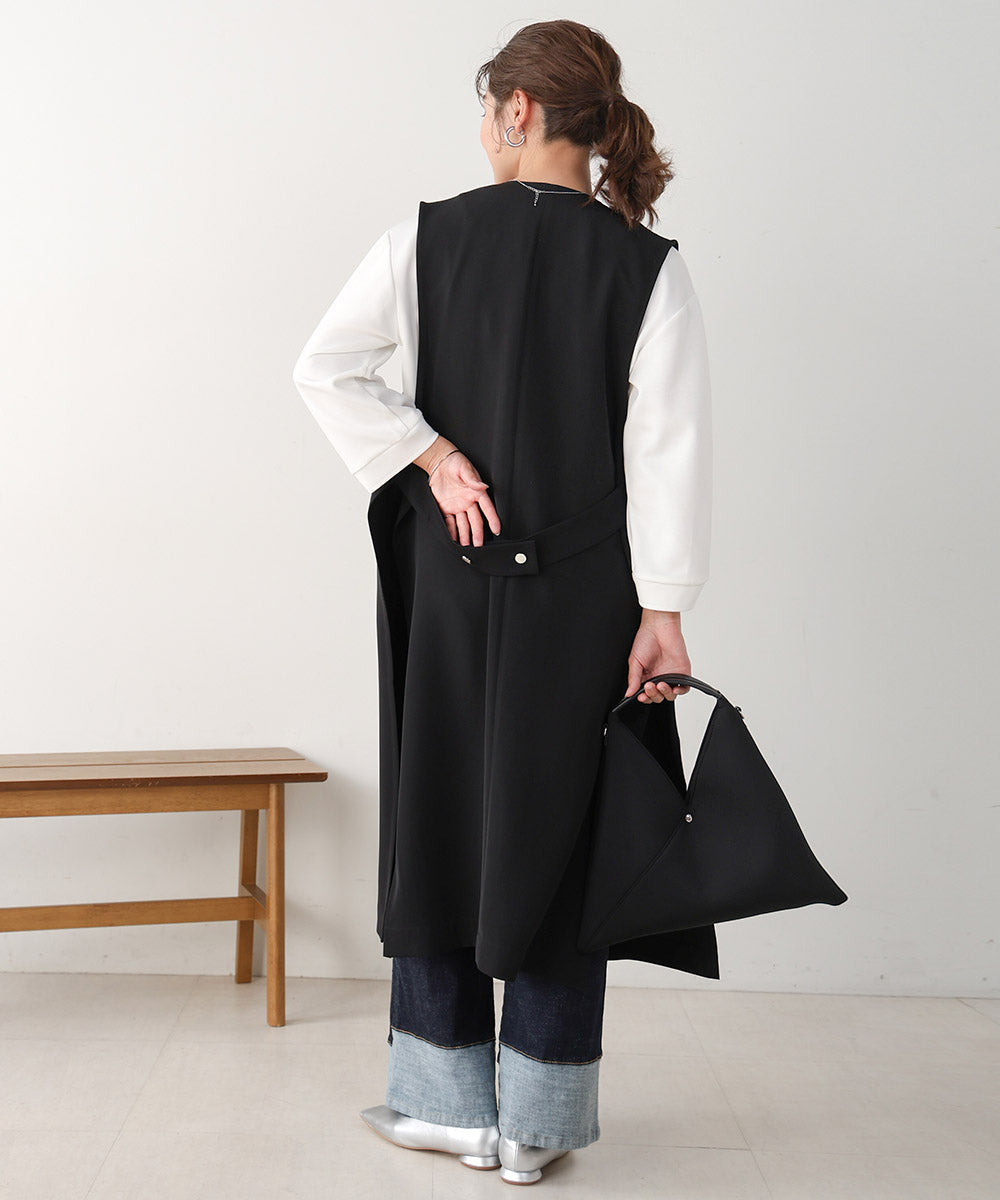 【WEB限定】BACKベルトボタン付きシンプルジレ