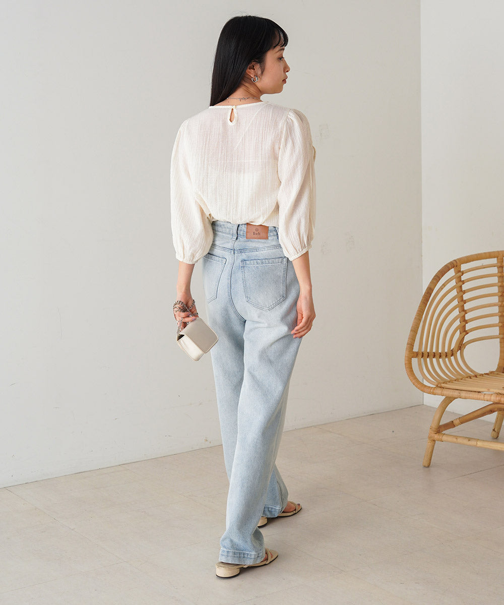 袖ボリュームシアー使いブラウス