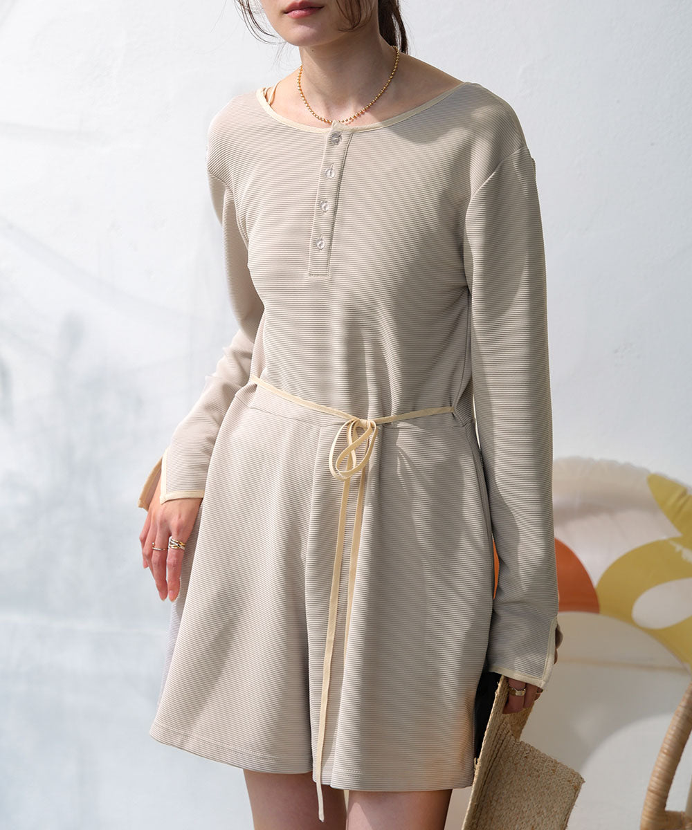 前後2WAYラッシュガードオールインワン