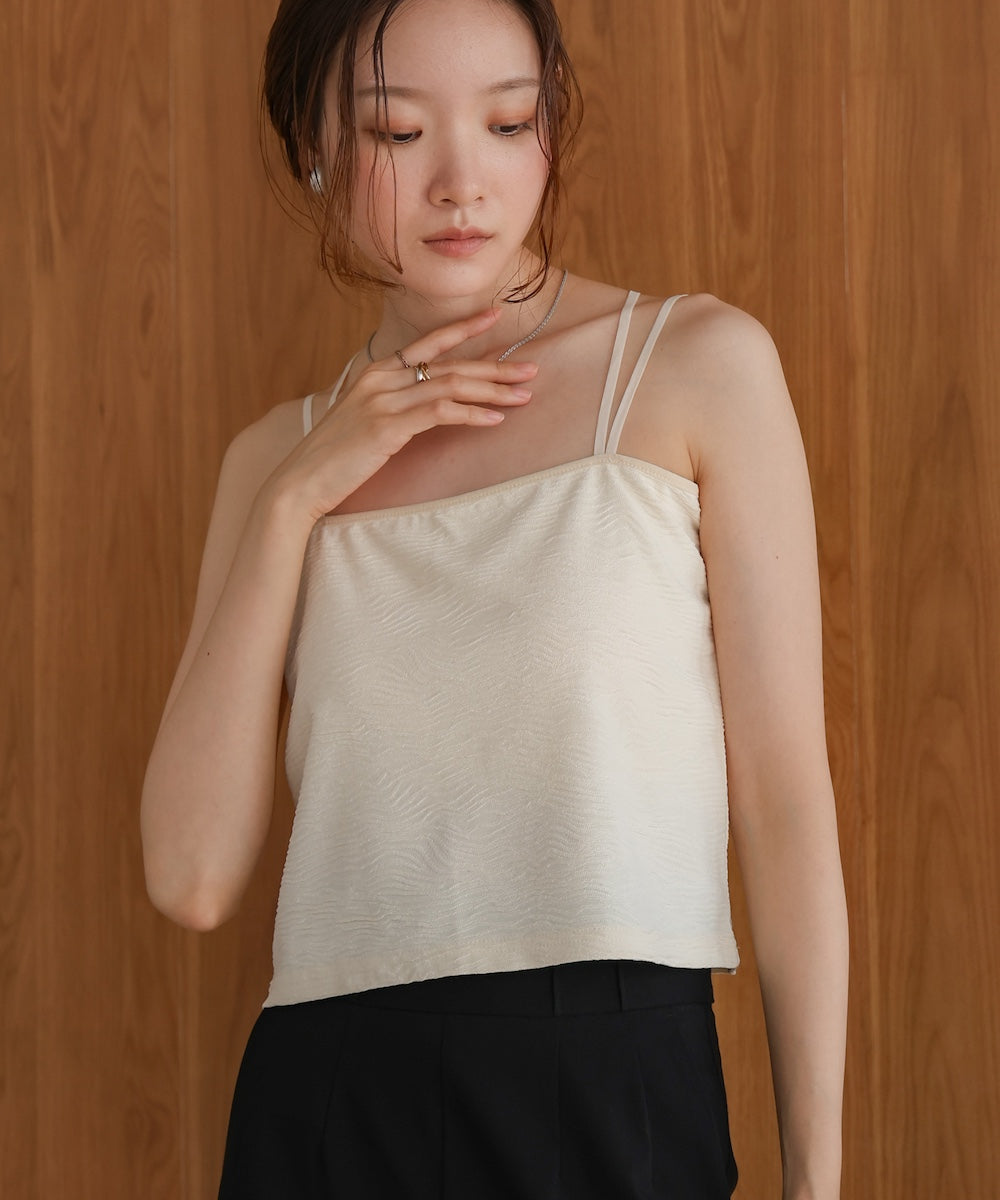 【S・Mサイズ展開】カップ付キショート丈ジャガードキャミソール