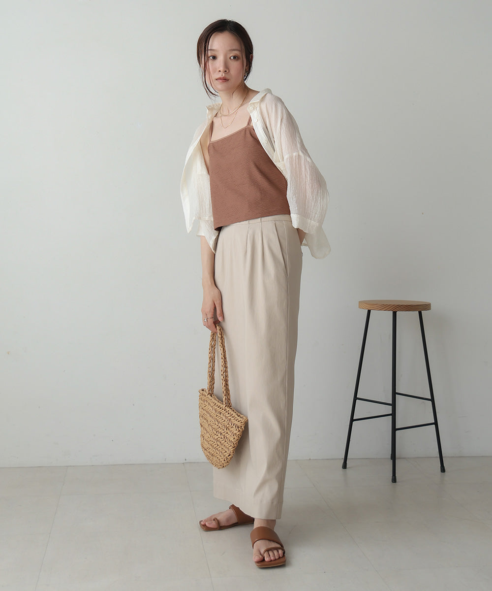 【S・Mサイズ展開】カップ付キショート丈ジャガードキャミソール