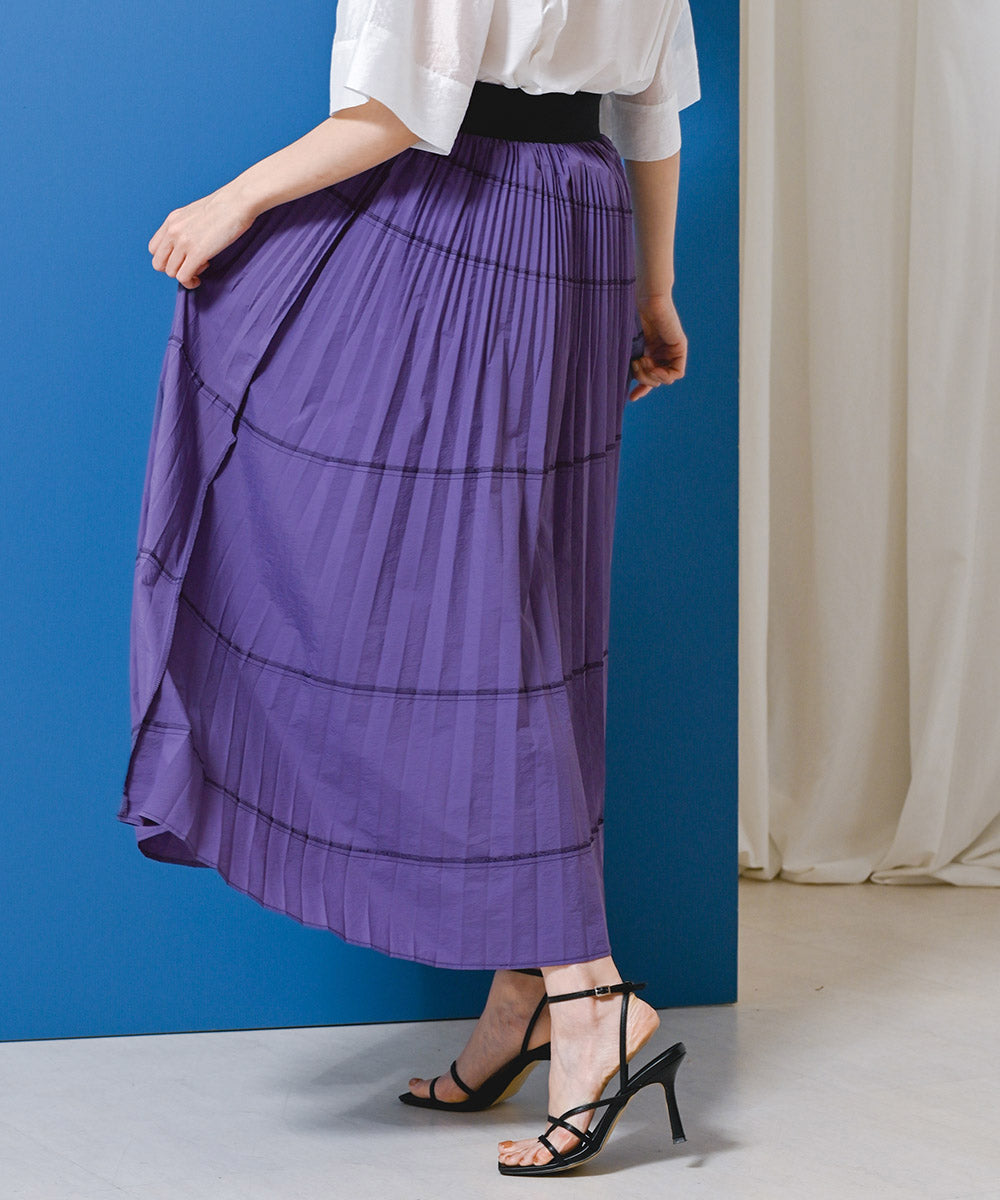 プリーツエアリースカート