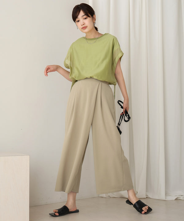 仮撚りタックストレートパンツ