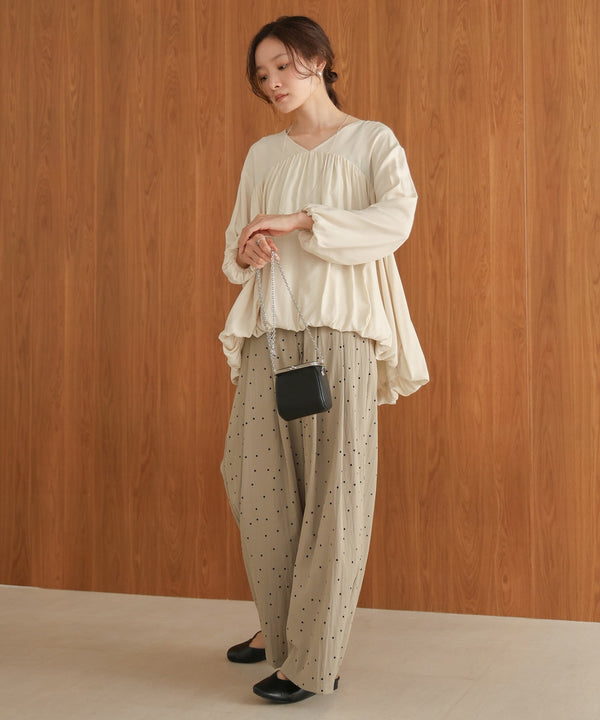 バルーンデザインブラウス