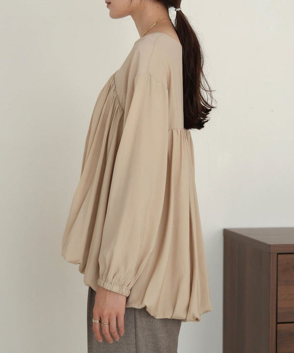 バルーンデザインブラウス