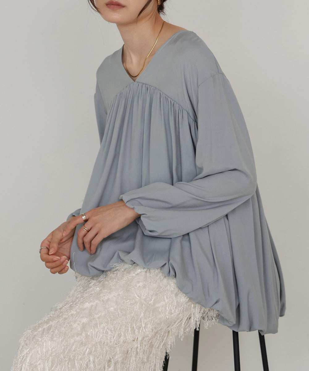 バルーンデザインブラウス