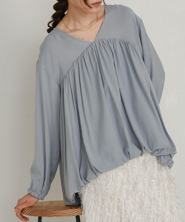 バルーンデザインブラウス