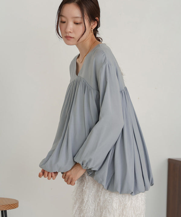 バルーンデザインブラウス