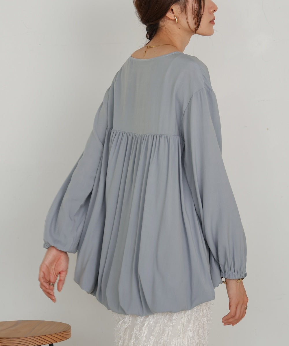 バルーンデザインブラウス