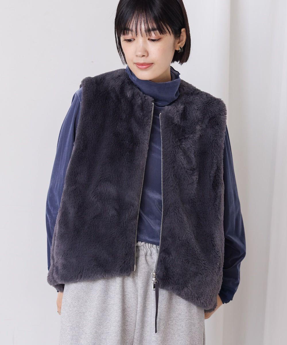 【WEB限定】フェイクシープファーベスト