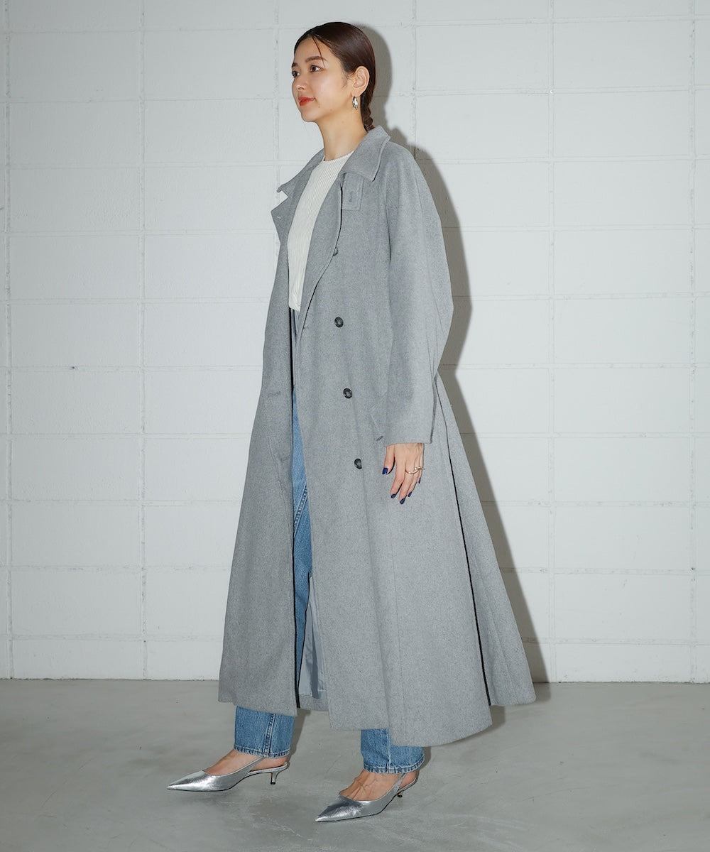 SLEEVE SLIT COAT