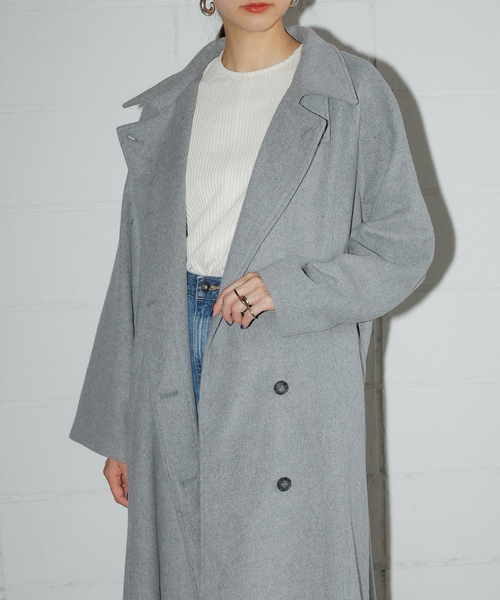 SLEEVE SLIT COAT