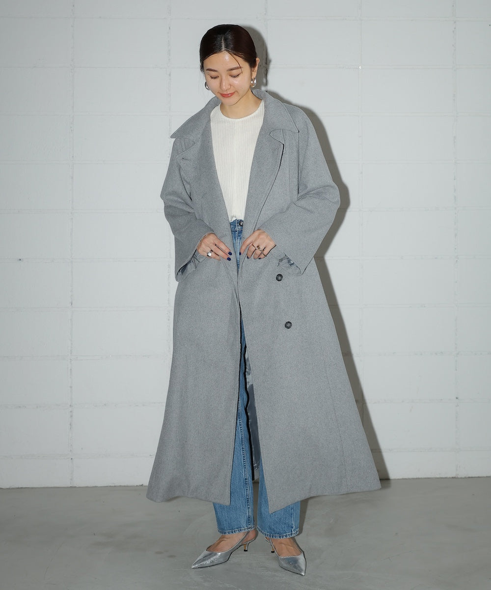 SLEEVE SLIT COAT