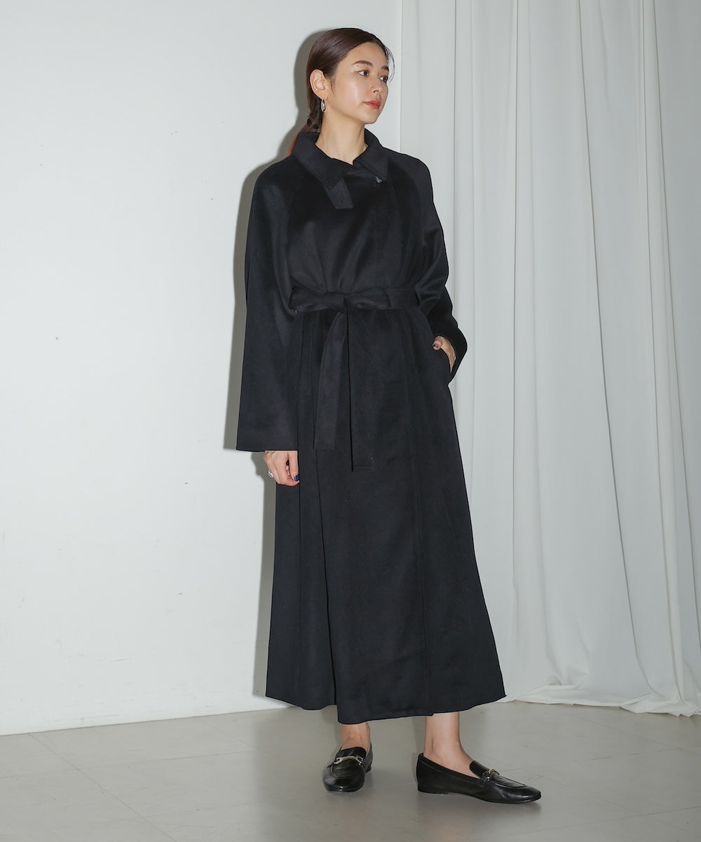 SLEEVE SLIT COAT