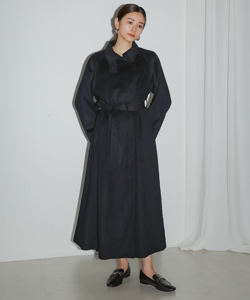 SLEEVE SLIT COAT